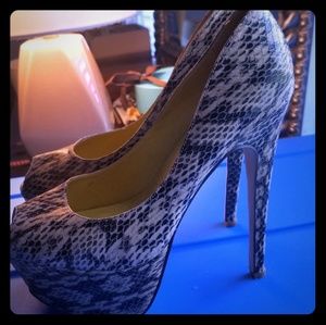 Shoes of prey custom designed 6 inch platform heel